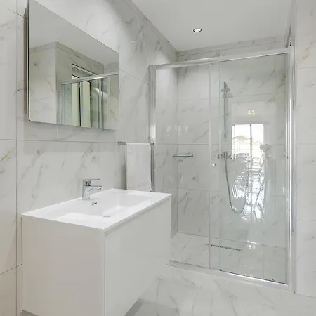 Deluxe Apartment In Central St Julians Saint Julian's Exterior photo
